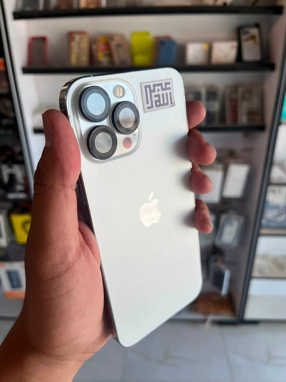 iPhone 13 pro max

ذاكرة 256 -
بطارية 96 -
مبدل بطارية اصلية ( وكالة ) -
مبدل شاشة اصلية ( وكالة ) -
الشاشه خيارين فقط مو (3) -
فيس ايدي شغال -
الجهاز بحالة وكالة ونضيف -

بيع او مراوس —

للإستفسار خاص او الاتصال على الرقم -
 ☎️ ***********
