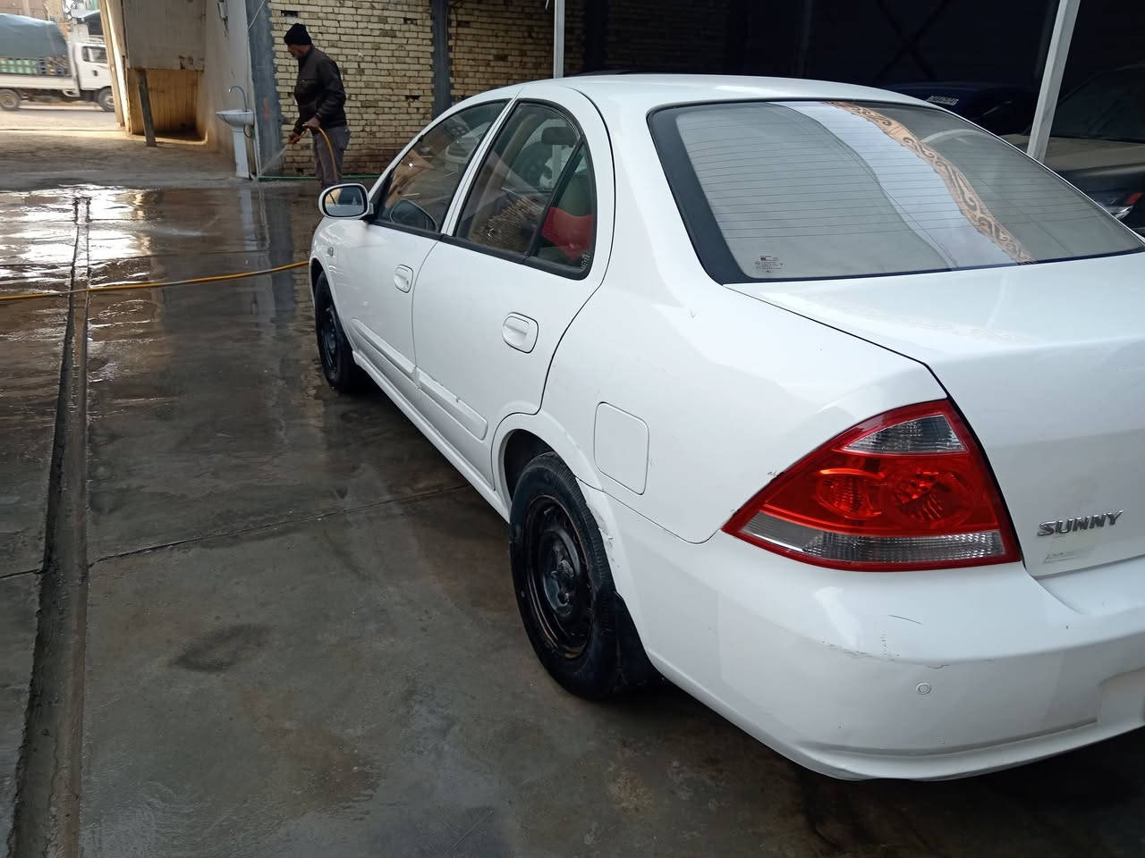 من رخصت صاحب الكروب عندي نيسان صني كوري مكفوله كفاله عامه مديل ٢٠١٣ رقم بغداد بسمي مكاني الرفاعي للبيع ***********
