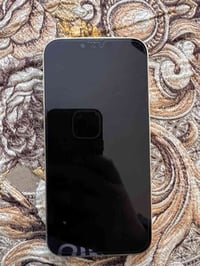 ١٣برو ماكس  جهاز نضيف بطاريه ٨٦ ذاكره ٢٥٦ عنوان بغداد السعر ٥٢٥ رقم 07...