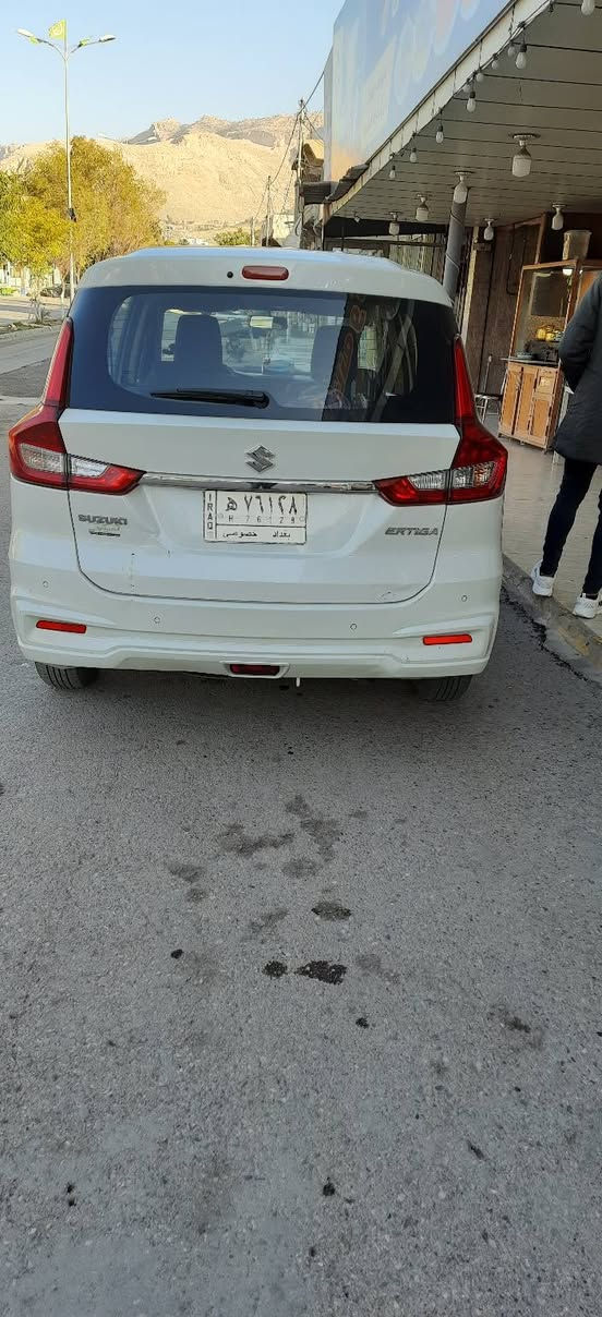 سلام عليكم سازوكي ارتكا بغداد إستلام شركة ٧راكب ٢٠٢٠بعدها على وضع الشركة مكينة زنجيل حساسات خلفية قطعتين تبريد بصمة تشغيل وبصمة ابواب السعر 120رقم هاتف *********** هذا الشهر صارت حرة يعني تحويل مباشر
