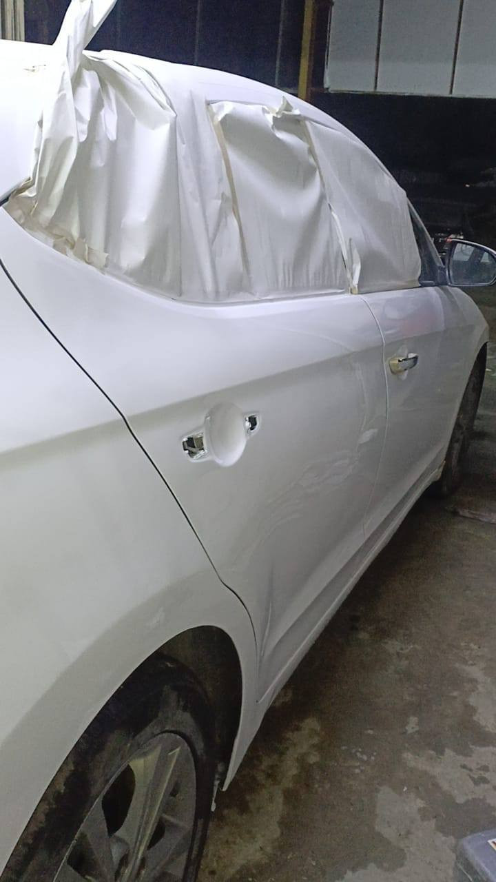 سمكره وصبغ الصافي تصليح علبارد بأحدث الطرق تصليح دعاميات عنوان بغداد التاجي مقابيل حي الصناعي الوريات ***********
