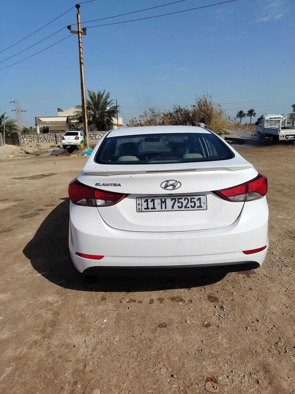 سلام عليكم الانتره موديل 2016 رقم بغداد بسمي سياره فول مواصفات يده نيكل تريشه نيكل مري شفط فتحه اشاير بل مري سنويه 29 هزه جديده مكان سيره بابل مشروع المسيب *********** وسعر 132   وبيه مجال شي بصيط
