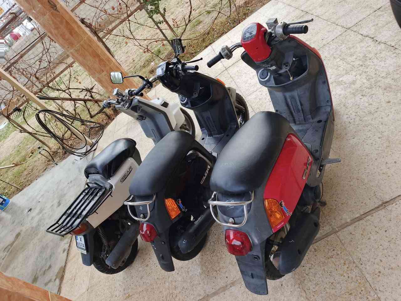 السلام عليكم للبيع دراجات بوليس كابريتر  ابيض بيكم  محرك مقفوله  السعر ع الخاص  الاستفسار الرقم ***********
