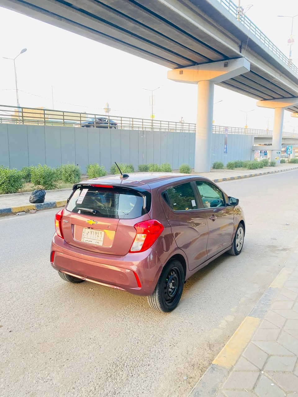 السلام عليكم 
سبارك 2020 رقم بغداد مشروع وطني لون مميز بنفسجي ماشيه 47 الف ميل محرك وگير جاهزه وتبريد مابيهن اي مشكله تخم تاير جديد  حدادية جديده
مكان السياره ناصريه 
واتس اب *********** 
السعر 86 ورقة
