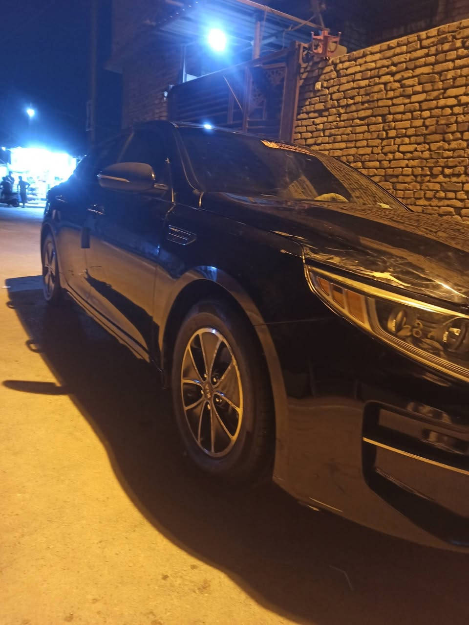 السلام عليكم ابتما موديل 17رقم بغداد دولي بسمي سياره خير من الله السعر مطلوب 115 وبيه مجال قليل مكاني ديوانيه مركز  مكينه كير تبريد خير من الله بيه اربع قطع صبغ بدون دواخل تجي وتشوف بعينك سونار موجود بل صور ستفسار تصال ***********
