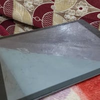 ايباد جيل 8 ذاكره 32 تحديثات مستمره سعر مناسب خاص او ‏‪07863643802‬‏