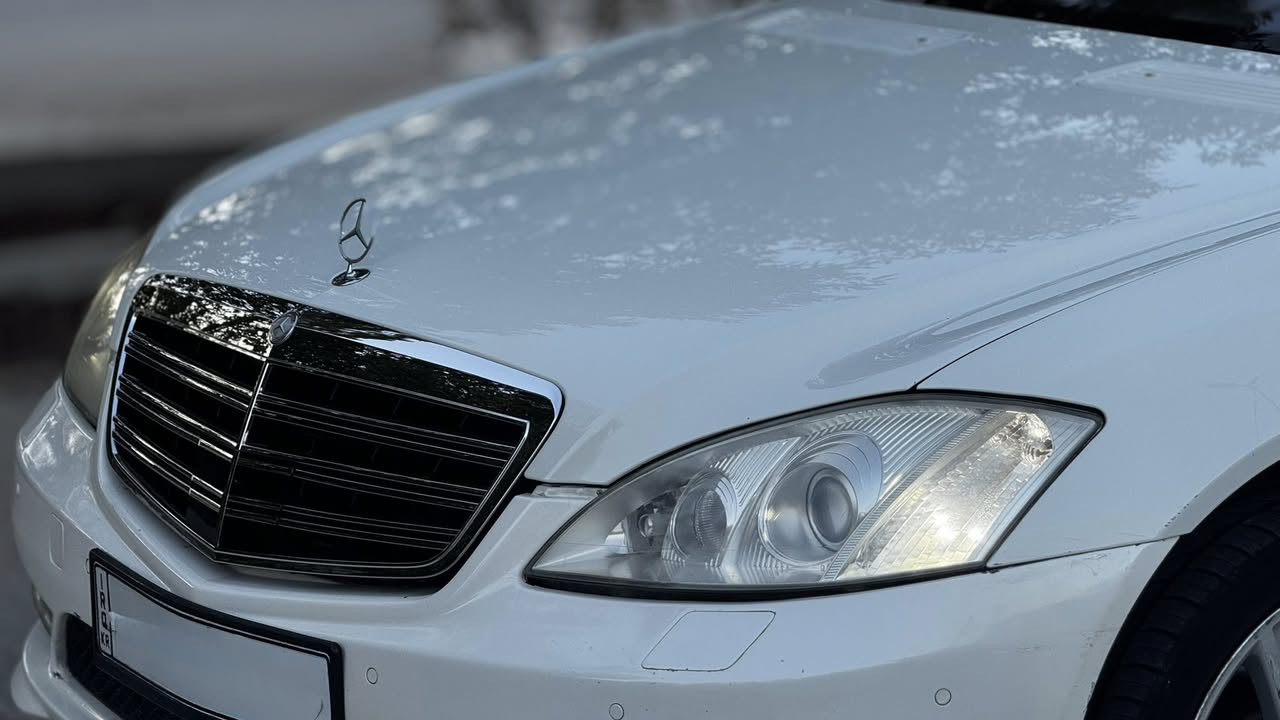 *************************************************
للبيع مارسدس s550 L (ادوات) (ادوات) (ادوات)
باب طويل وارد يابان 2009
ماشيه 116000
داخل جلد اسود 
4 بيبان شفط
5 بردات
ويل amg
فچوچ amg
كت amg
فتحه سقف 
جام بولورايس
4 كشنات كهرباء
تدفئه بالمقاعد
سترين كهرباء 
جام اوتو 
مكينه و كير مكفولات
السياره كفاله عامه من سرقه و انتربول و عشائر 
اشاير بالمري
تخم تاير
حداديه جديده
************************************************* 
السياره خير من الله و احلا من الصور 
و السياره جديده بمعنى الكلمه 
سعر السياره 105 و بيها مجال (قابل للتفاوض) 
متواجد على الفيس 

للاستفسار 
***********
