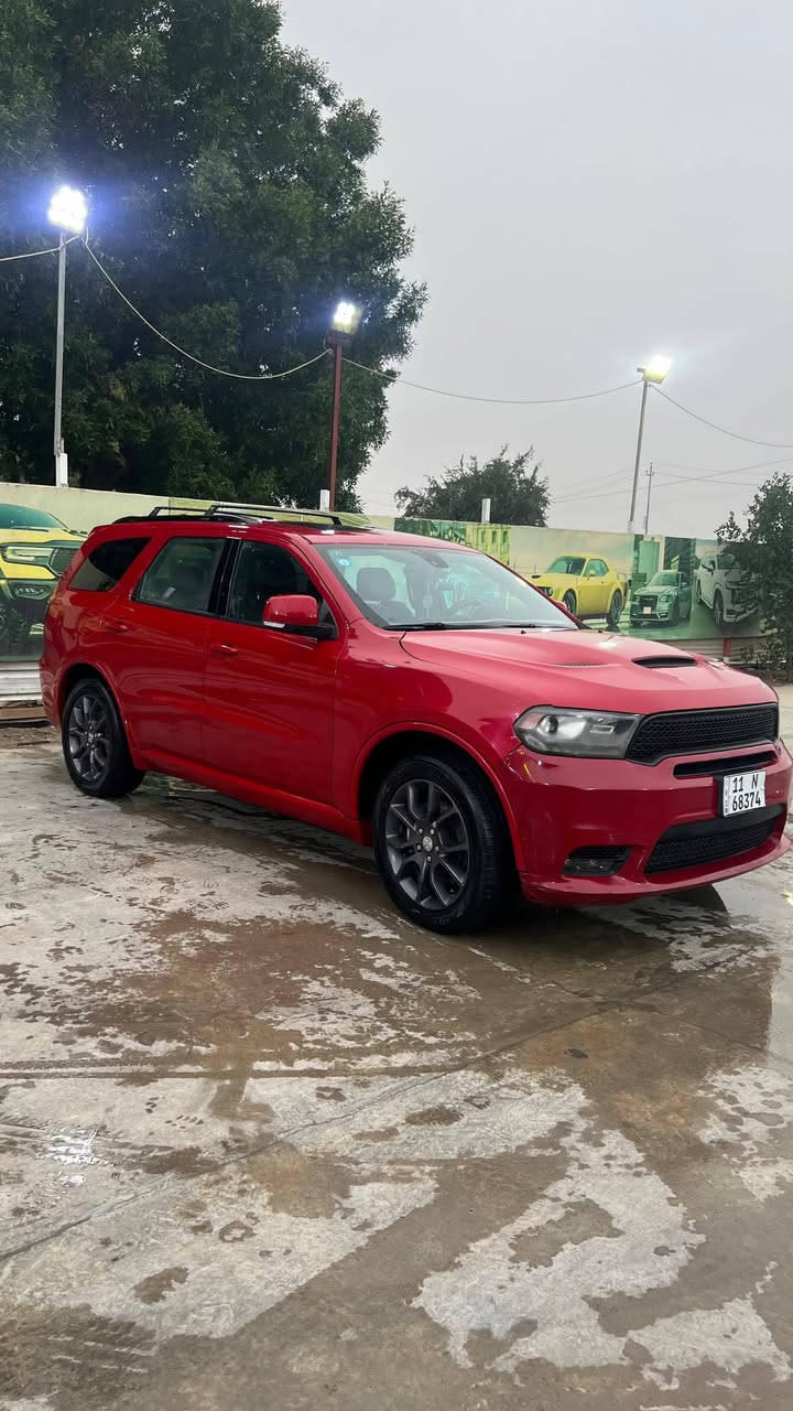 دوج دورنكو سيتاديل اعلى فه واحد على واحد 2018 مسجله 2020 جاهزه من الدعميه الدعميه حادثها جاملغ وبنيد فقط بدون دواخل بيها منضومة غاز محوير اربيل 80تنكيها
#المواصفات - رقم  بغداد تحويل مباشر تحويل مباشر مشروع وطني 
1- محرمه  8سلندر
 سلندر بخاصية توفير الوقود ECO 
3-  + جنطه كهرباي
2-بصمه
5- حساسات خلفية اصل مع خاصية  
7- لايت ١٠٠واط اصلي مع حاجب LED . 
8-  مع تحرك المرايات الجانبية عند الرجوع الى الخلف حسب التحكم
9- السيارة  احدث نظام قيادة بالعالم 
10- ويل كب حجم20. طخم تايرات حديث 2020  
12- نظام صوت ٧ سماعات داخل السيارة 
من beats audio من شركة apple
14- تحكم ستيرن كامل امامي وخلفي 
15- شاشة دشبول لمس كبيرة  متكاملة الايعازات . وشاشة ٧ انج معلوملت السيارة والعطلات والرسائل... 
17- نظام AUX + Bluetooth . نظام ملاحة GBS شاشت تنته كبيره شاشة كراسي 
+ ذاكرة ميموري كارد موضعي + USB 
18- مانع تزحلق (انزلاق) .
19- تبريد ٤ قطع اكثر من 10 منافذ
20- الكشنات  جلد متصل  و تدفئة و تهوية و مع الستيرن تدفئة وتهوية والمقاعد الخلفية تدفئة
21- كاميرا خلفية دوارة HD 
22-إظهار ضغط الهواء في الاطارات. ومعلومات السيارة الكترونيا مثل كمية دهن محرك و درجة حرارة المحرك والكير والزيت وضغط الزيت الكتروني .
وباقي مواصفات الدورنكو ⁦✔️⁩  ⭐   
 *********** السعر 190 وبها مجال مكان السياره كوت السياره بيع فقط بدون مراوس
