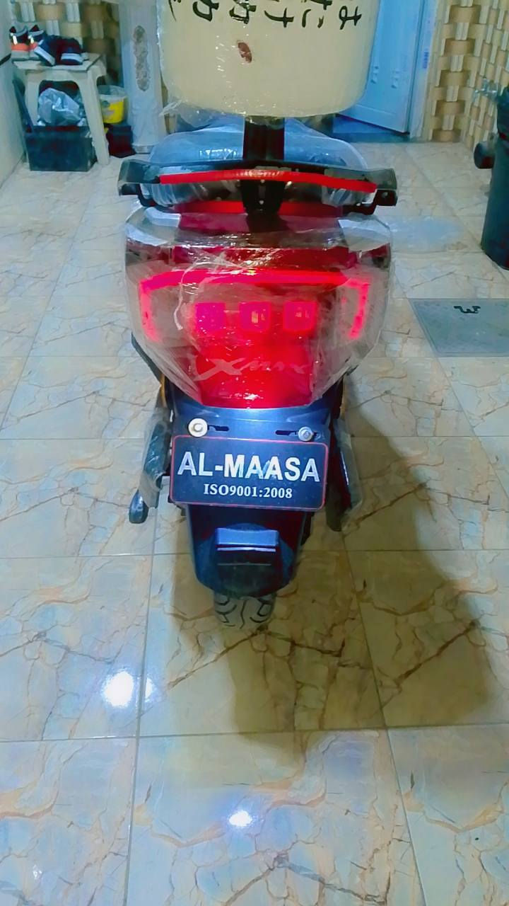 سلام عليكم دراجه شحن البيع الماسه  2024ست بطاريات سعر 400بها مجال  مستعجل *********** اتصل ع واتساب
