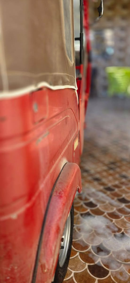 السلام عليكم تكتك البيع ٢٢ شهر ٨ بيه طكه القد  فقط سعر ٨٦٠٠ مكاني رفاعي رقم ذي قار *********** *********** شري انتصل وبخدمتك
