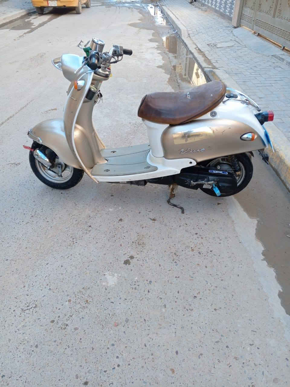 سلام عليكم دراجه عبد الحليم للبيع نضيفه كلش ماناقصها أي شي لونها ذهبي مميز سعرها 550وبيها مجال العنوان بغداد العبيدي للاستفسار ***********
