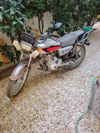 موطور سيفان خمس نمر السعر 4000 بيمجال بصيط 0776 9311102@07516134723