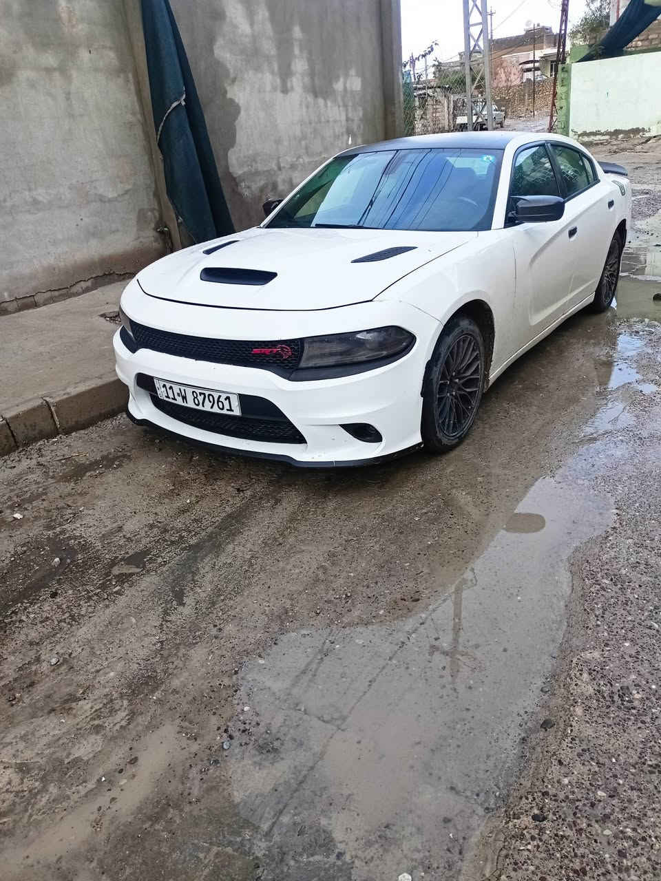 سلام عليكم للبيع جارجر موديل2015 بوليسي ماشيه84 الف كيلو بغداد بسمي محرك 3600 تو ويل مصبوغه حزام اثر شخوك ابيع عام صور الحادث بالمنشور وهنا بالعراق بيه جاملغ خلفي كل التفاصيل مذكوره السياره جاهزه مكاني الموصل الأيمن السعر149 وبيها مجال بسيط ***********
