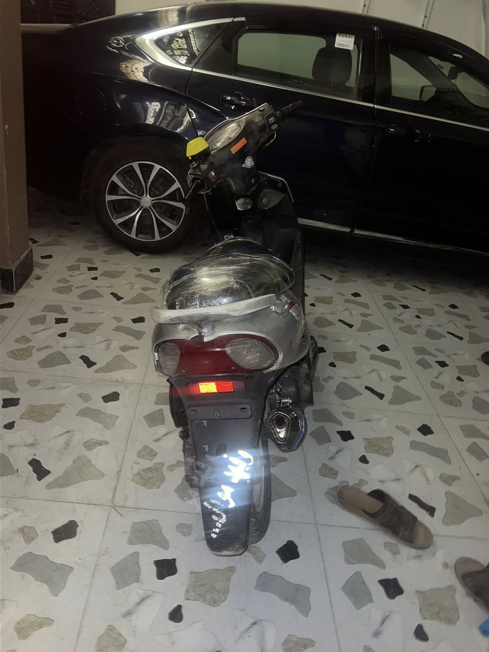 دراجه ماكس قجمه للبيع
محرك بلاد كفرات نضيفه كلجات جديده مبدلهن وقايش جديد لايتات شغاله كهربائيات كامله صالنصه رياضي كابريتر مبدله جديد عداد سرعه شغال صوتها كلش حلو وناعم ودراجه صافيه مابيها اي صوت تايرات جديده دبلات جديده دراجه نضيفه مناقصها اي شي 
السعر:380الف مكاني كركوك اسره مفقودين قرب جامع عدل📍
رقم موبايل :***********  واتس اب وسيم كارت
