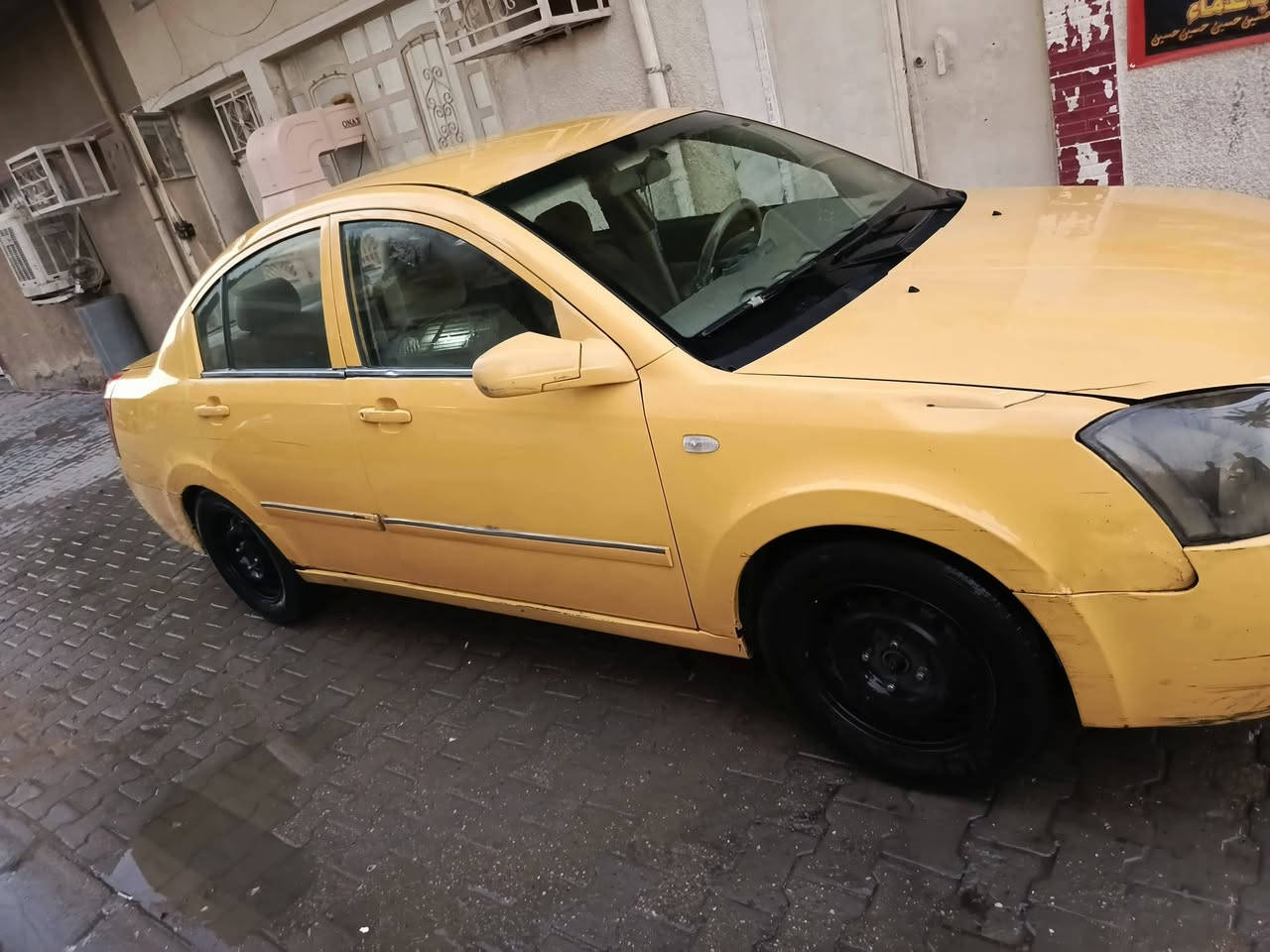 السلام عليكم للبيع شيري A5 موديل 11 بغداد محور كير ومحرك كورلا نحلة 1800 + منظومة غاز تبريد شغال توجد بيها نواقص بسيطة يدة باب داخلية و دكمة جامة و درايم شفت الكير والمحرك على الفحص السعر 35 وبيه مجال للطيبين السيارة موجودة في الحرية أو الطي للتواصل ***********
