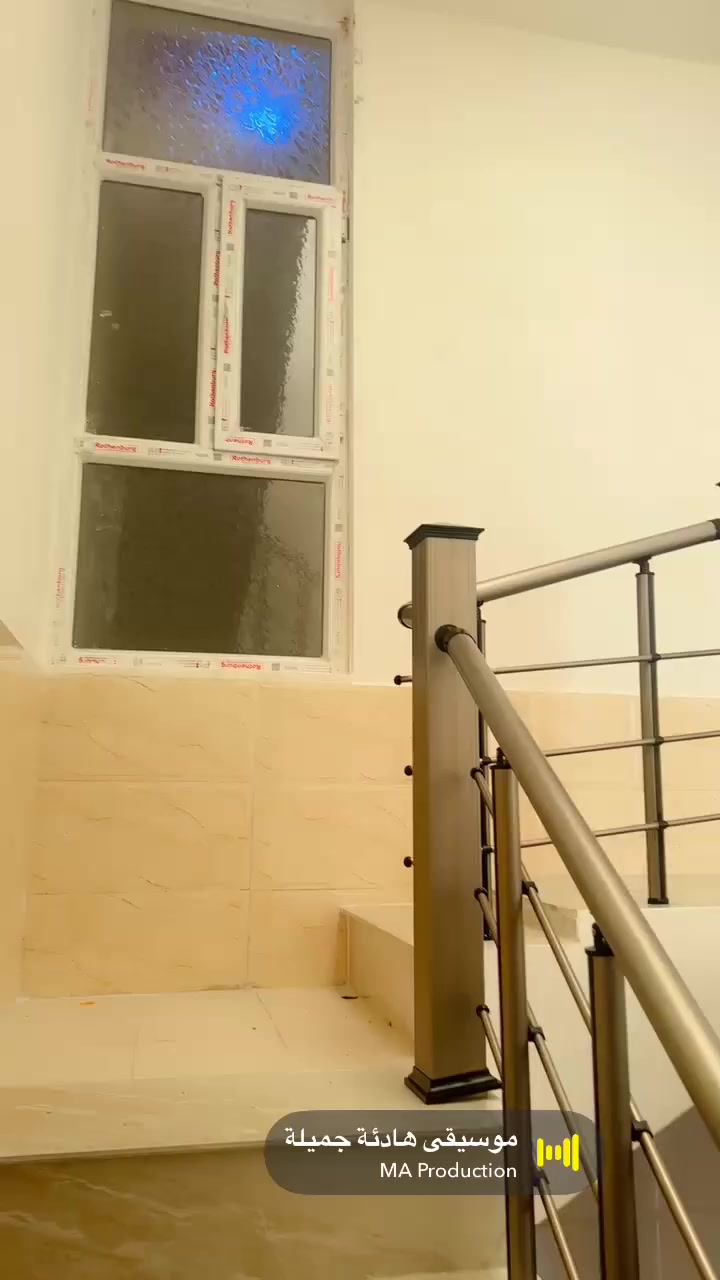 السلام عليكم ورحمة الله وبركاته
بيت 🏠٧٥م في البلديات ال يوان للإيجار 🆗 موقع ممتاز بناء ٢٠٢٦🟢 طابقين 
🛑ط الاول استقبال ومطبخ وملحقاته وغرفه نوم 😴 
🟢ط الثاني غرفتين نوم 
للاستفسار مكتب الشمس 🌞 للعقار 
***********
ومن الله التوفيق
