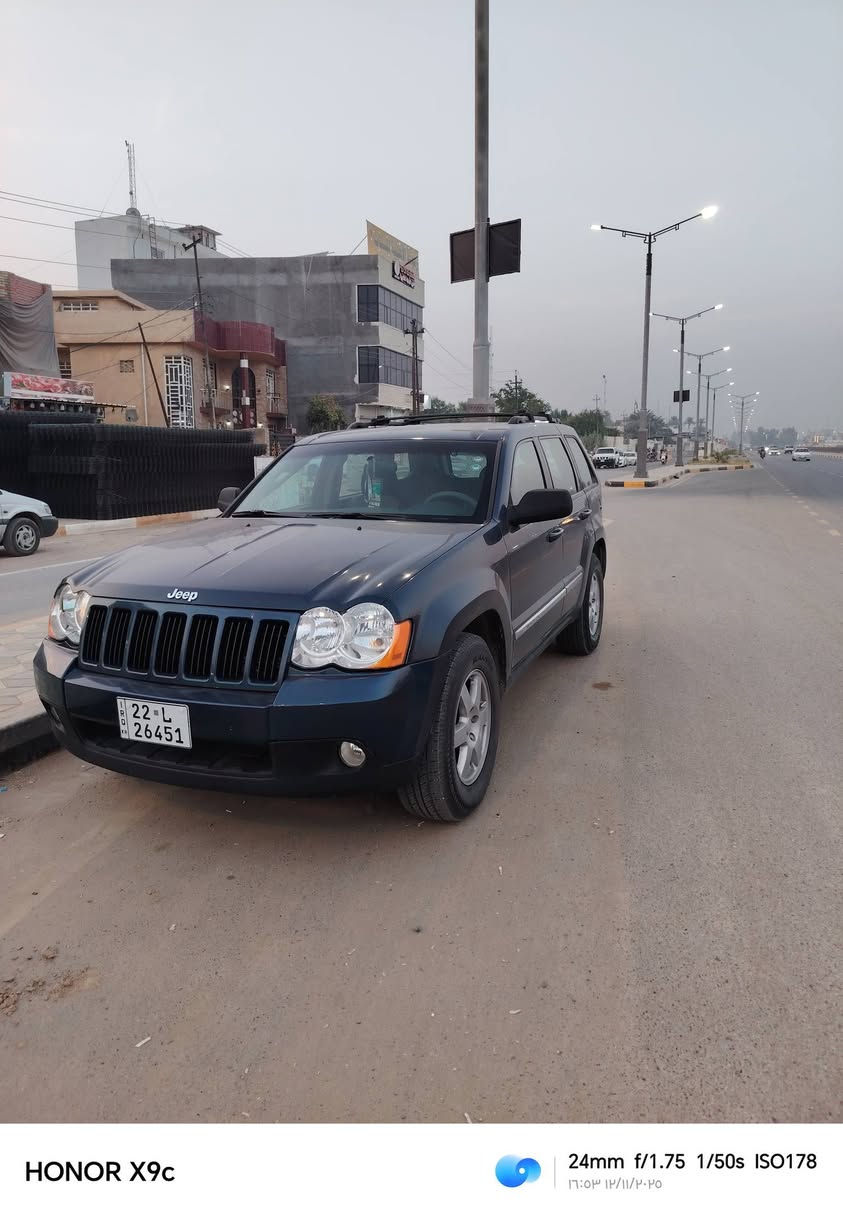 السلام عليكم...
جيب ٢٠١٠ للبيع

مكان السيارة بعقوبة
باب السائق مبدل مصبوغ
بدون ايرباگ
السعر ٩٧
وبي مجال للطيبين

***********
