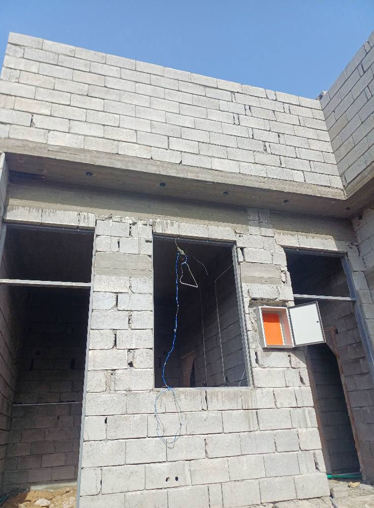 مرحبا..من اعمالنه بناء وقالب وتسليم هياكل وبناء اسيجه للبساتين وحدل وفرش القطع كافه أعمال البناء في البصره مكاني البصره ابوالخصيب *********** ابو الخصيب, البصرة
