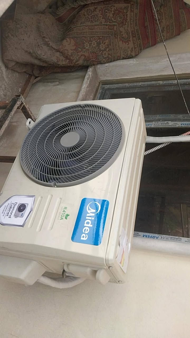عندي سبلت ميديا ١ طن انفيرتر يشتغل ع انبيرين اخو الجديد حتى مشغلته هواي قبل اسبوعين اخذته مكاني  الأمين الثانيه قرب جامع الرسول  أخذته ب725 أريده ب600


**إذا كنت صاحب هذا الإعلان وتريد حذفه لأي سبب، رجاءا أرسل رسالة إلى الدعم الفني**