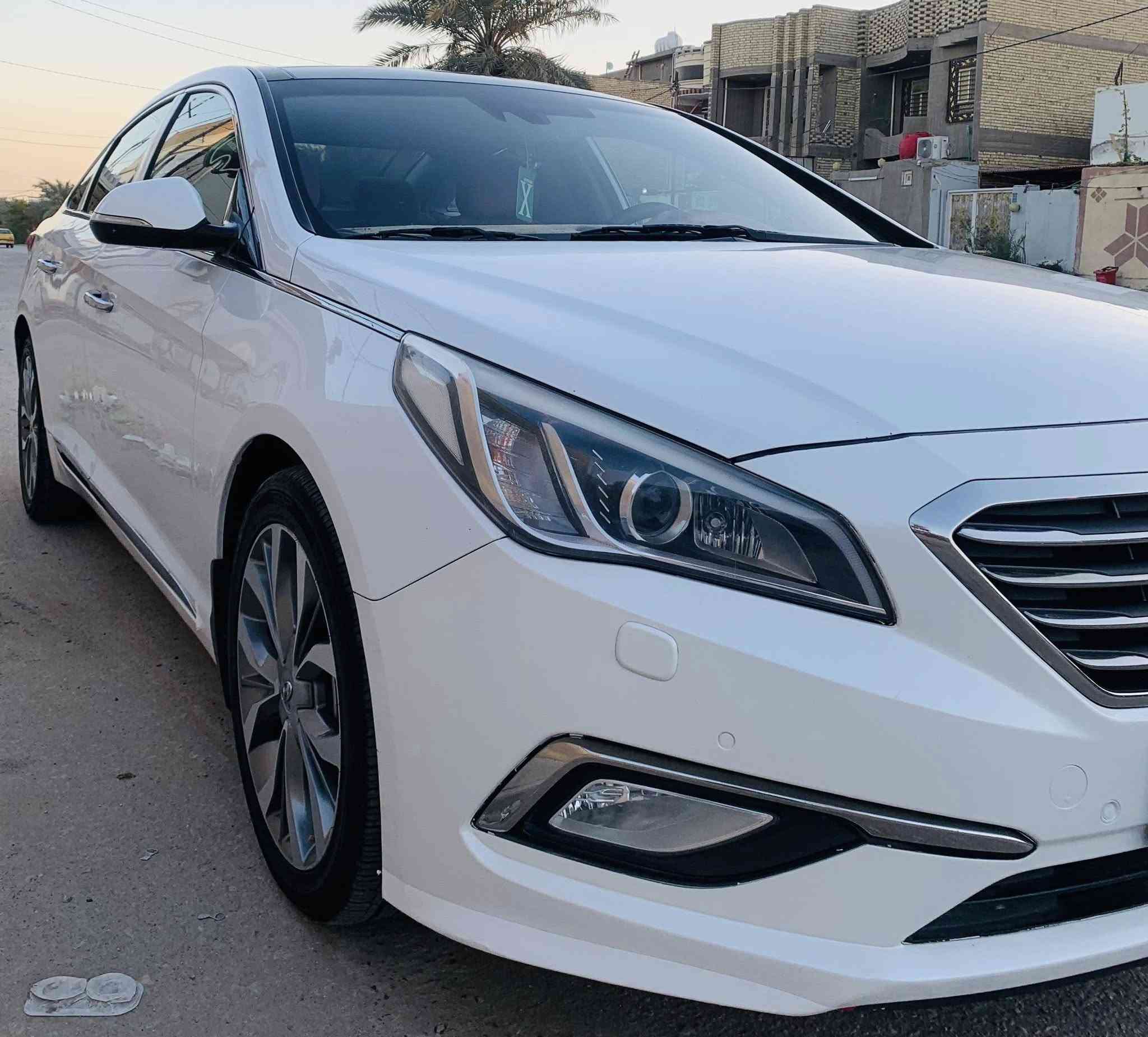 .سلام عليكم .
سوناته خليجي فول مواصفات 2015 للبيع فقط 
بصمه . بنرامه . جلد . قطعتين تبريد . تدفئه تبريد كشنات .ترحيب مري .بعد اهواي مواصفات 
الضرر اموضح ب المنشور .
الرقم : ***********
السعر :160 $ او بيه مجال .
