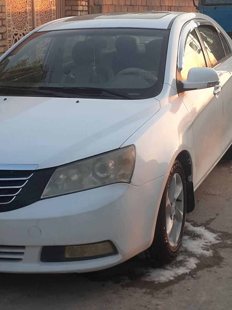 التفاصيل داخل الصورة ***********
