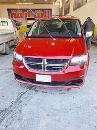 دوج كرفان 2015 للبيع سياره مناقصهه شي صدر 80 بل ميه كير محرك مكفول. تا...