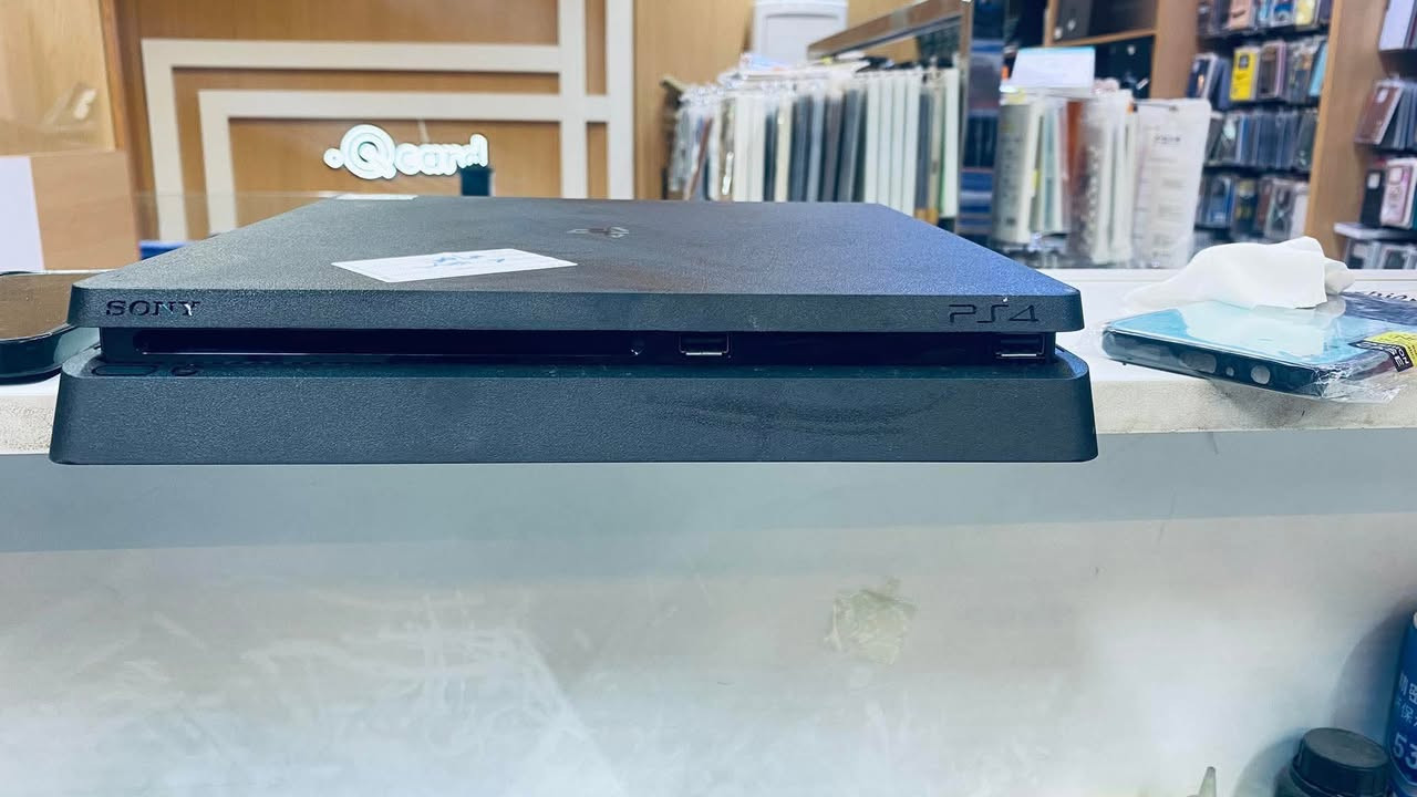 رقمي: ***********
⛔فقط ب230مع التوصيل بلي فور مهكر
بلي سلم ذاكره 500 مع هديه10العاب جوستك 1
يجي ويا 10العاب و4من اختيارك وجوستك واحد وتوصيل مجاني
