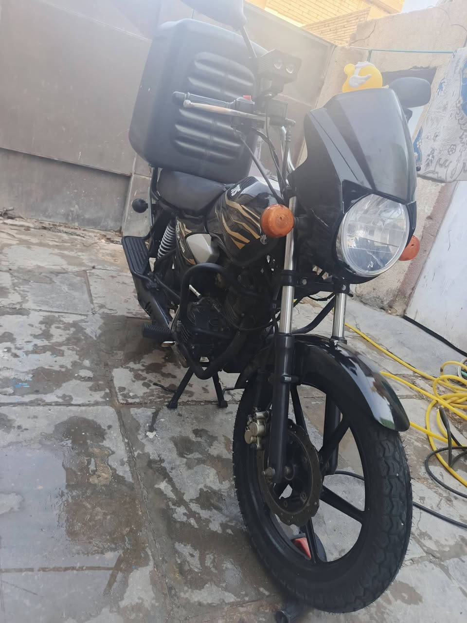 السلام عليكم TVs موديل ٢٢ اوراق اصولي 
الدراجه مبدله بوشه وبستم وكاله السعر ١٤٥٠ بيهه مجال قليل 
*********** وتساب
