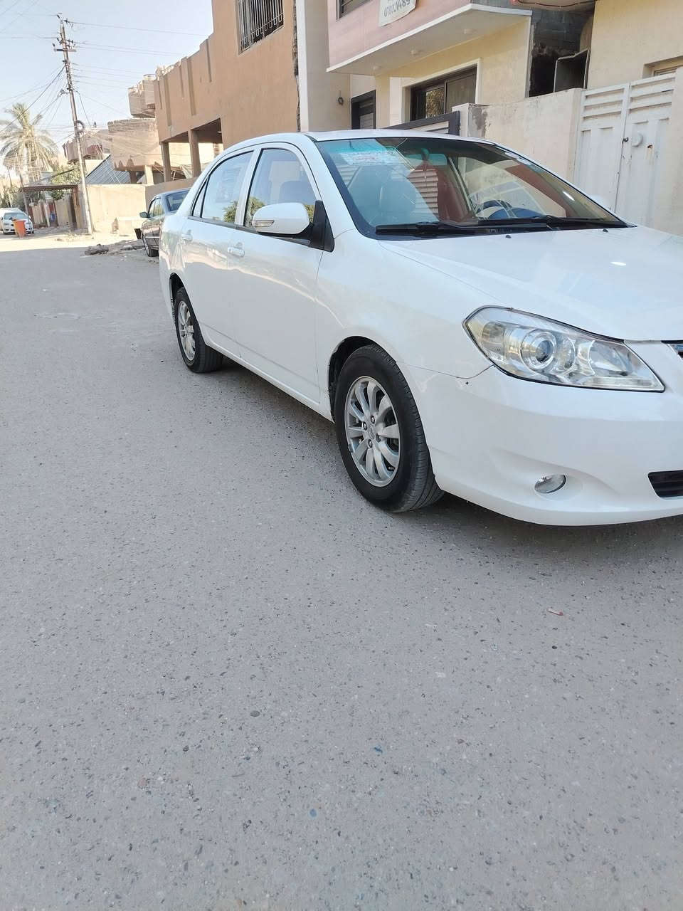 السلام عليكم للبيع بي واي دي ٢٠١٦ بغداد انكليزي الجديد سياره جاهزه مابيه اي نقص كير مكينه تبريد ثلج تدفئه كشنات جلد بلاد داخل نظيف جدا سياره كلش نظيفه فتحه كهرباء شاشه وكامره خلفيه حساس خلفي سياره نظيفه اشاير بلمري رسائل ترحيب كير اوتو مكينه ١٨٠٠ مكان السياره حي العامل علسريع الملحانيه قرب مسبح الرافدين موبايل *********** أثير *********** السعر ٦١ وبيه مجال حك الجيه تحويل ثاني يوم

