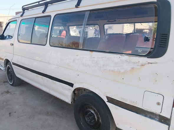 سلام عليكم سياره فتون مديل10 مكينه كير كسل خير من الله تخم تاير حدايه جديده غرفته حلوه بيع بس مكلتبه  رقم الهاتف ‏‪0787 623 7962‬‏ سعر 20
