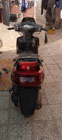 دراجة فراشه فحل نضيفهه وخير من الله دراجة كامله من كلشي كهربائيات كلها...