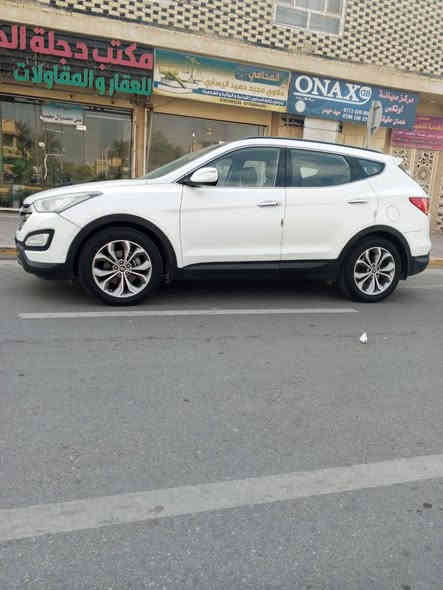 السلام عليكم سنتافيه للبيع موديل 2014 خليجي فول واحد على واحد مكينة سته سلندر سياره بدون صبغ بيها مكانين  بارد بسيط سياره جاهزه للأخير مكينه كير تبريد ثلج تخم تاير حداديه سياره مواصفات
1 بصمه
٢ كامره دواره
٣ شاشه
٤ تحكمات استيرن
٥ كروز سرعة
٦ مانع الانزلاق
٧ صعود مرتفعات
٨ فور ويل
٩ كشن كهرباء
١٠ جلد
١١ ثلاث قطع تبريد
١٢ رايات شفط
١٣ اشاره بلمري
١٤ زراك لايت
١٥ هندبريك دكمه
١٦ اوتوهول
١٧ ترحيب 
بعد بيها مواصفات السعر 178 ورقه وبيه مجال حك الجيه للأتصال على الهاتف
***********
