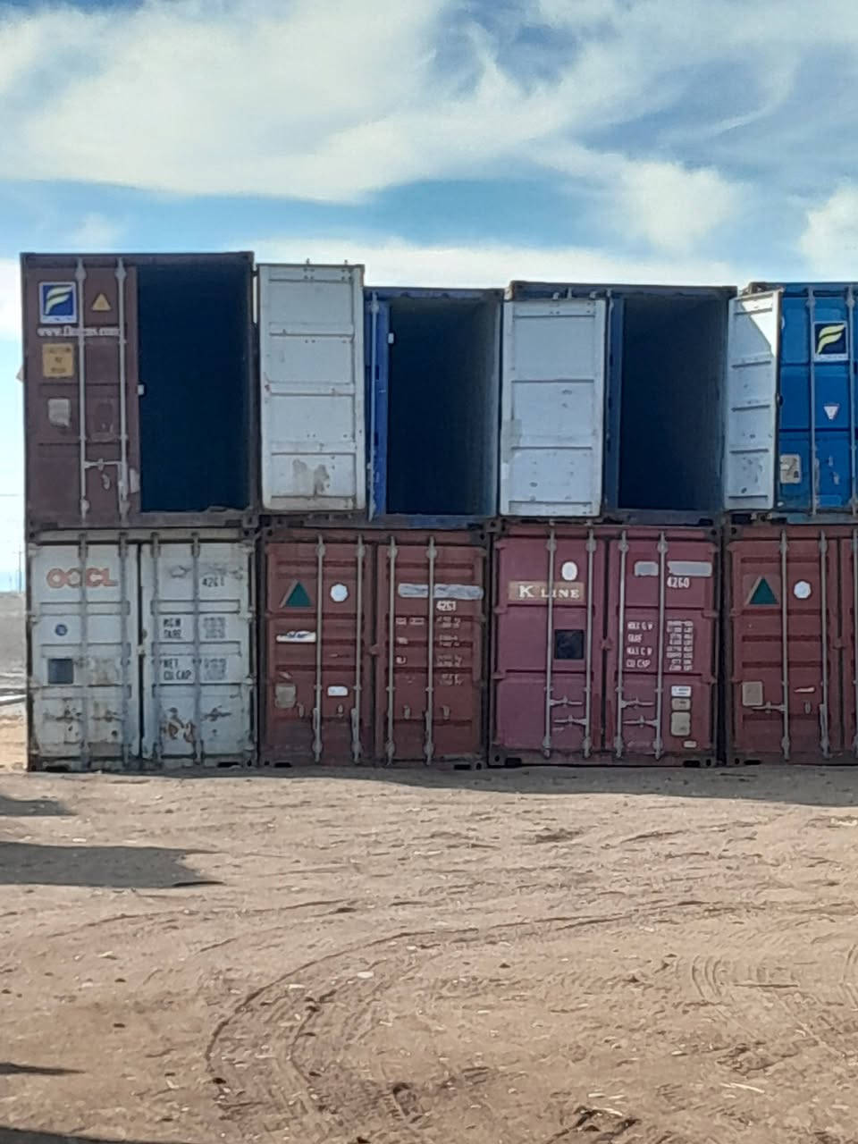 للبيع حاويات ١٢ متر توصيل لجميع المحافظات
الاسعار ع اتصال  مع التحيه  للاستفسار او واتساب   ***********
