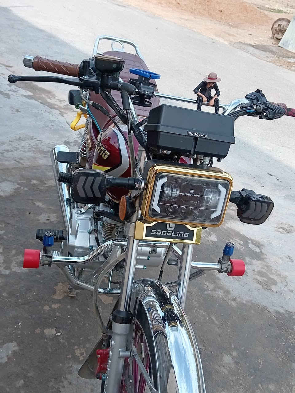 السلام عليكم إيراني 200 موديل 2025 السعر 875وبي مجال ويرهم مراوس


**إذا كنت صاحب هذا الإعلان وتريد حذفه لأي سبب، رجاءا أرسل رسالة إلى الدعم الفني**