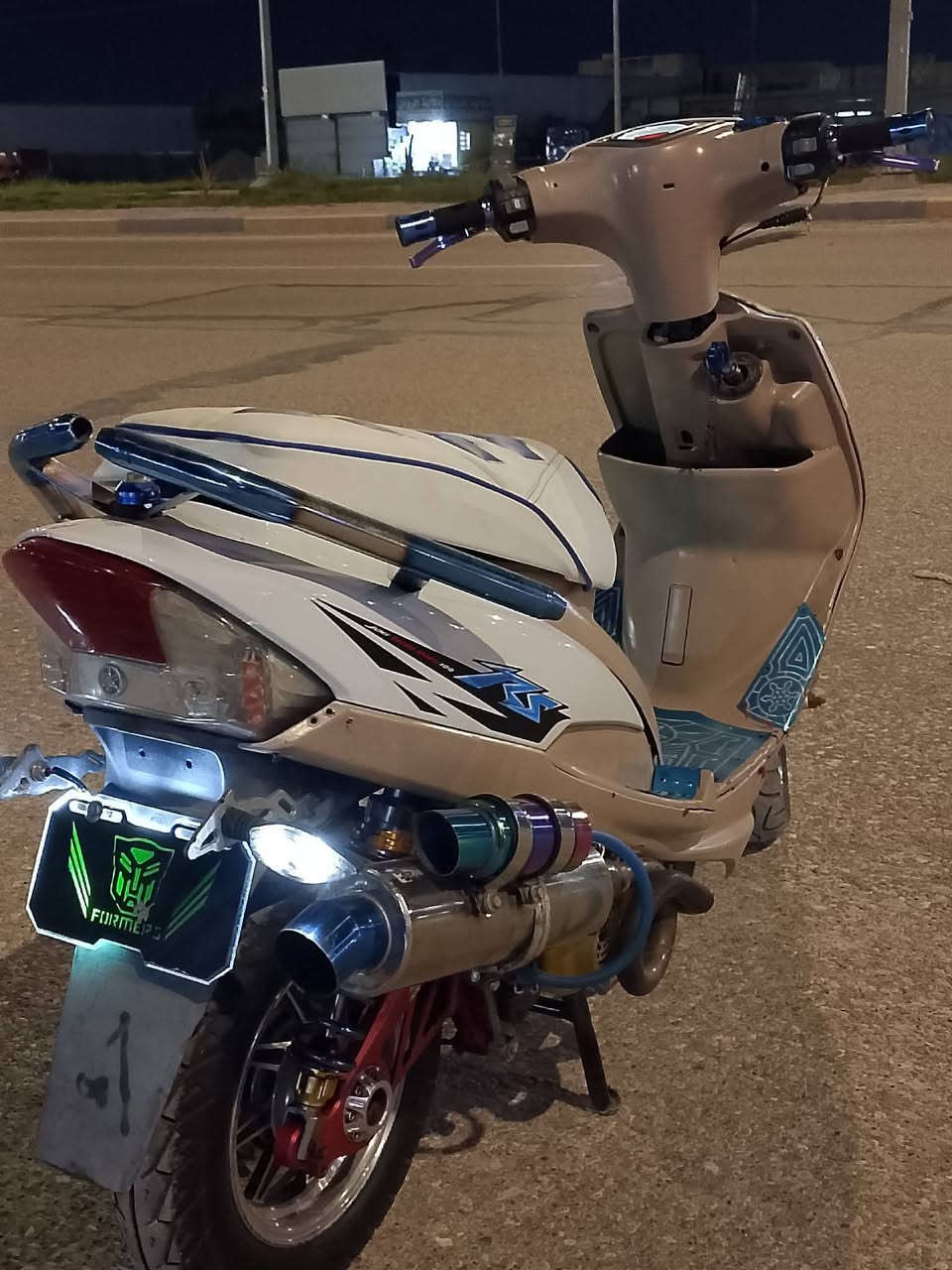 ماكس عدله للبيع
***********
