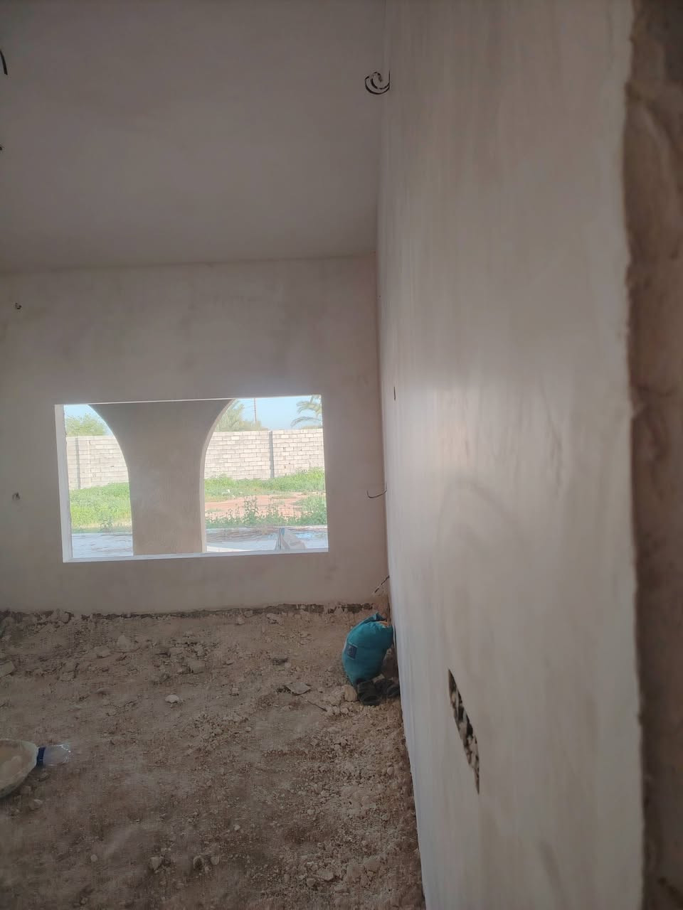 يتوفر كادر لبخ داخل وخارج الموصل كرست وعمل وشغل درجة  اولئ الأتصال علئ الارقام التالية ***********  ***********      ***********
