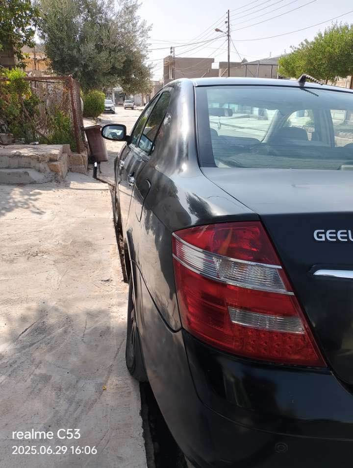 جيلي موبل موديل ٢٠١٣ كير محرك خير من الله سياره كفاله من صبخ بيه شبرين بارد من جاملغ خلفي 
 جیلی موبل ٢٠١٣ بۆ فرۆشتن کیر و مەکینە بەشەرت سەیارەکە سڤوخی نیە بەس ٢ بست ساردی هەیە لە جاملغ دواوە 
***********
*********** كركوك, العراق
