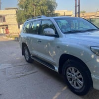 لاندكروز • ٢٠٠٩ • ٧٤٠٠٠ كم