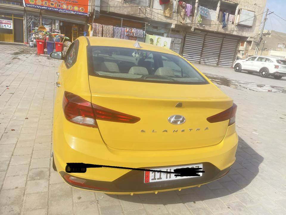 سلام عليكم من رخصت الادمن المحترم النتره أمريكي 19امريكي كير اي تي مرغوب تبريد ثلج  تخم تاير جديد دوشمه عامه السيارخير من الله مصفره هيئه وغرامات بسمي مصفره هيئه وغرامات مذب عليه ربع كبل للشارع سونار مرفق بلنشر مكاني بغداد مدينه الصدر  للستفساره ***********السعر135 وبيها مجال
