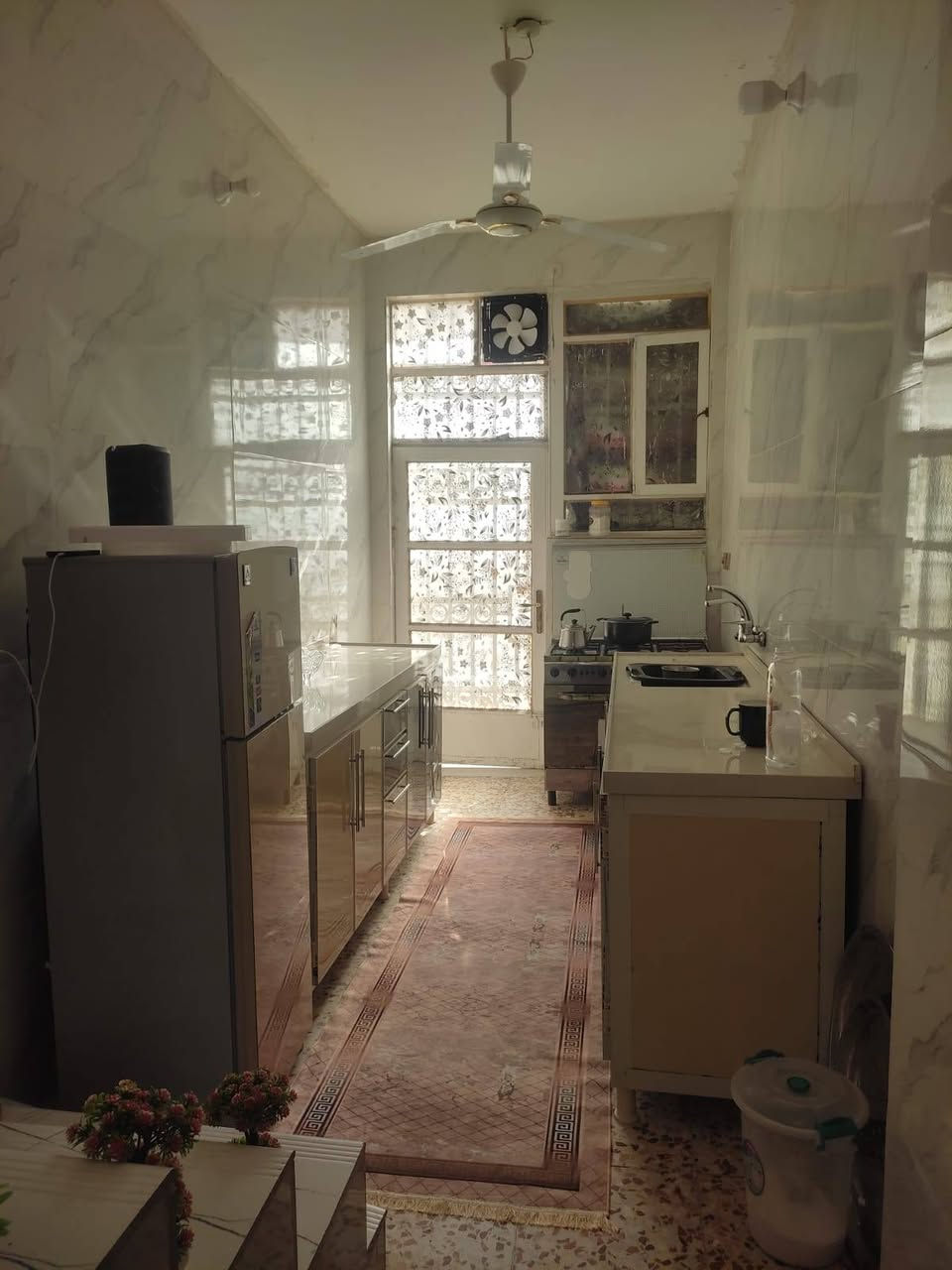 دار للبيع – 105م بناء حديث
يحتوي على:
✅ غرفتين نوم
✅ هول استقبال
✅ مطبخ
✅ مجمع صحيات (2)
📍 العنوان: كراغول – شارع الكبان مقابل صيدلية الصفا
💰 السعر مناسب وقابل للتفاوض
📞 للاستفسار والاتصال:
***********
***********
