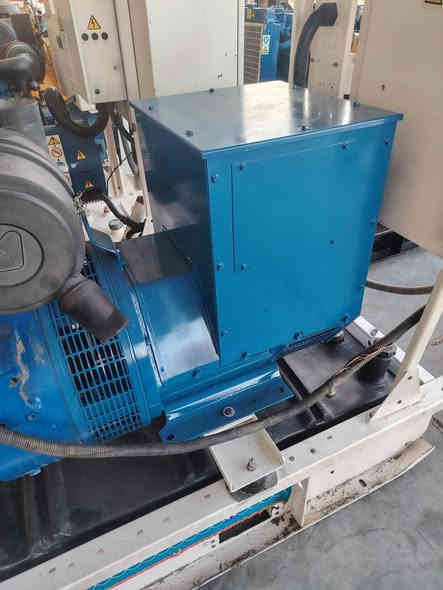 سلام عليكم مولد بيركنز ٤ سلندر سوبر سيت ابلادي افجي اولسن نظام حماية كامل تشغيل أو إطفاء ذاتي مكينة أوربية غير مشتغل بالعراق نضافة 80%65KVA عداد العمل 2016ساعة فقط
زورنا في موقعنا ديالى بعقوبة الصناعة الثانية مقابيل نهاية حي المعلمين
للاستفسار الاتصال على الأرقام التالية
***********
***********
من الله التوفيق
