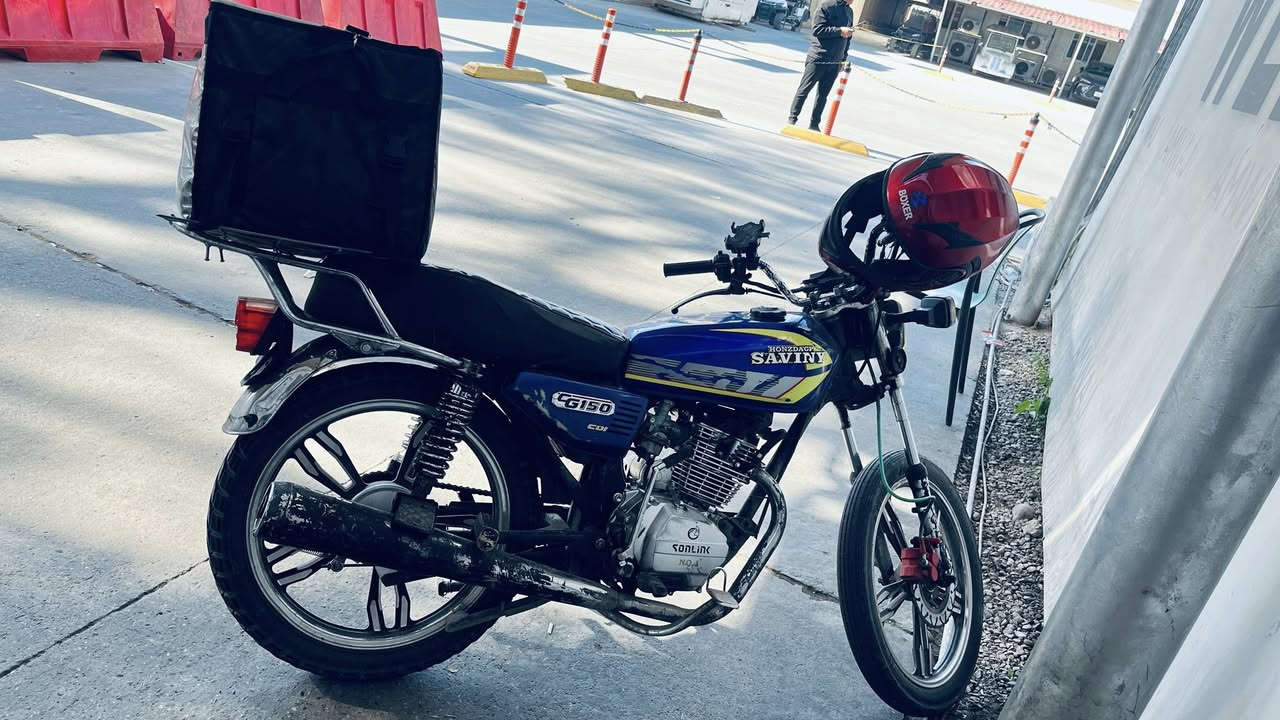 السلام عليكم.دراجه سونك23 دراجه تخبل شلعه معدل 
من اول نكره بيهة خيط تبخير  سعر375
مكاني حي الجهاد

‭ 0787 499 1371
