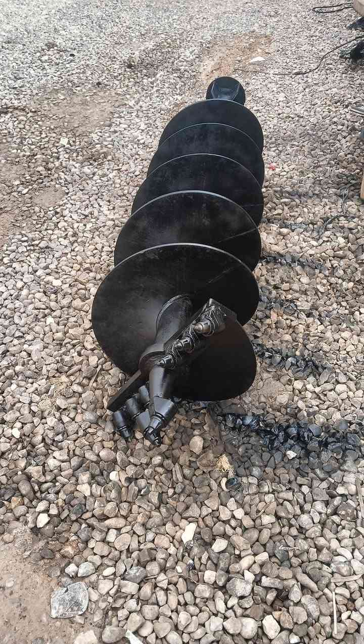 بسم الله الرحمن الرحيم
للبيع انواع البراين والماطورات حفر 

***********

***********
