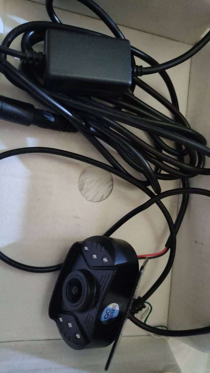 متوفر جديده لوك •• التفيده يحط سعر مناسب وبالعافيه


**إذا كنت صاحب هذا الإعلان وتريد حذفه لأي سبب، رجاءا أرسل رسالة إلى الدعم الفني**