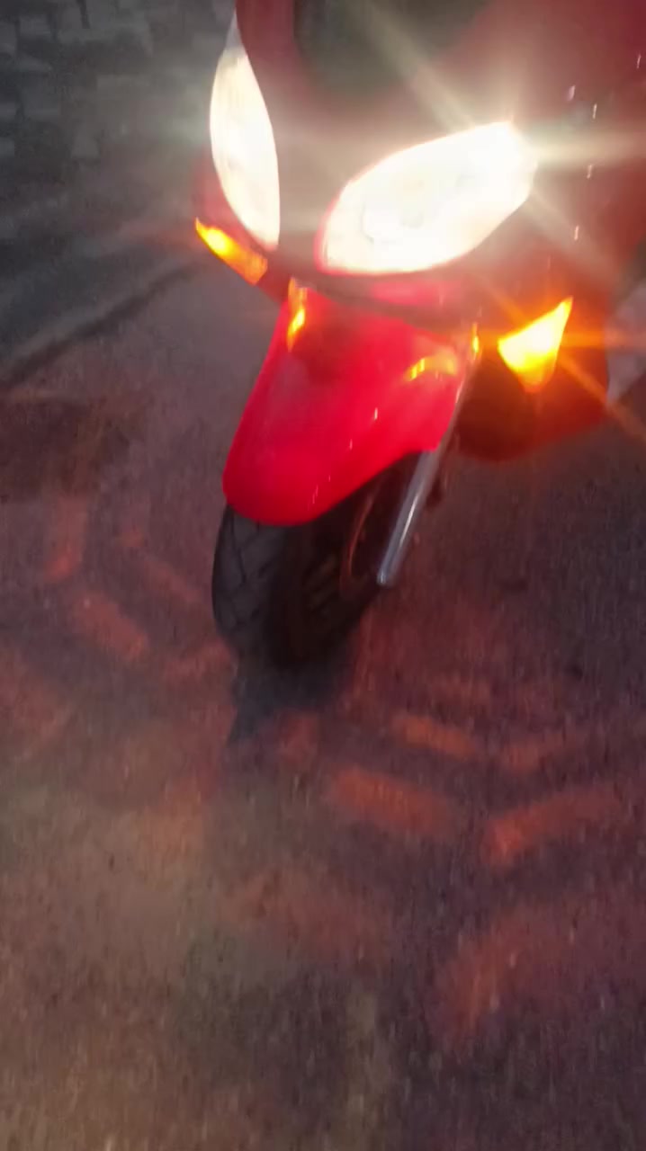 سلام عليكم دراجه فورزه 9/0 دراجه صالهه 15 يوم نازله من الرمبه دراجه جديده اي نقص مابيهه تدفئه بليدات ام بي ثري بلادي كهربائيات محرك كلها بلاديه مكانهه الدوره ابو دشير  الشراي يتصل***********
