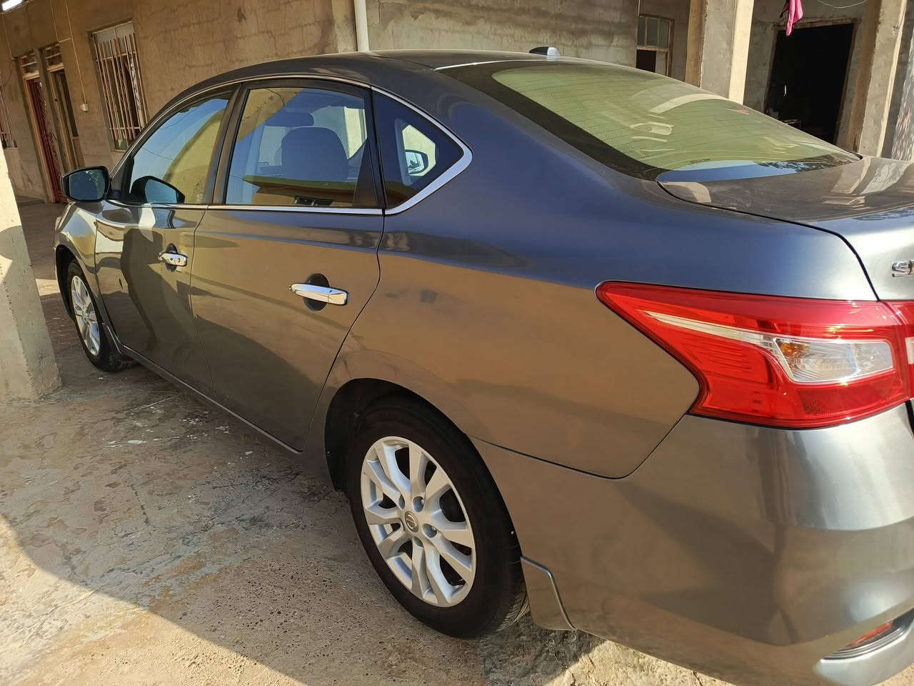 السلام عليكم اخوان عندي سياره نيسان سنتره موديل 2019 كير ومحرك شرط كاربو بانزين بيها شرط الوكالة والتحويل سياره جاهزة ما تصرف عليها ربع السعر 115وبيها مجال بصيط التواصل مع رقم مبايل ***********خاص ما جاوب اتصل على الرقم الموجود وتدلل
