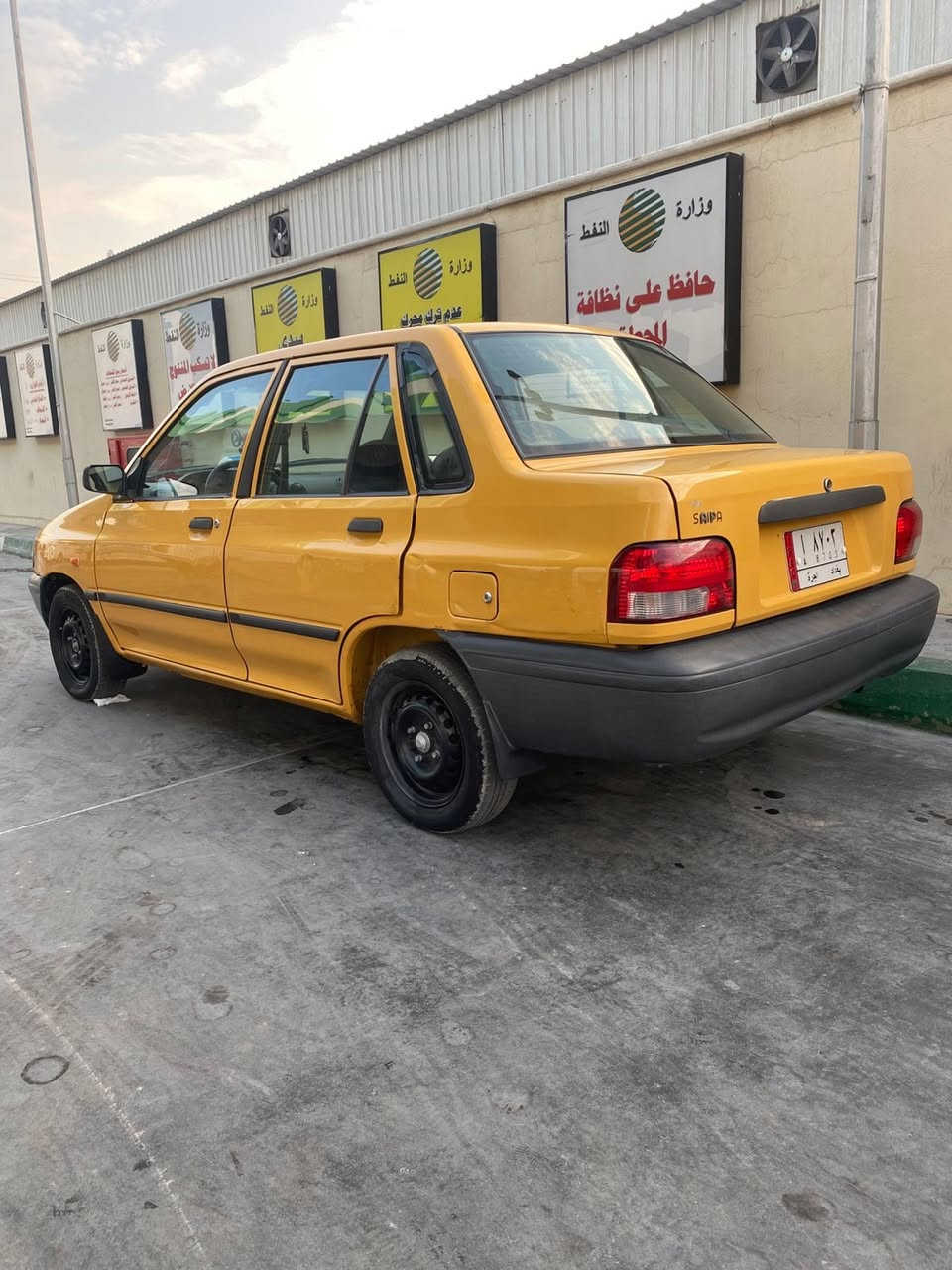 مديل 15 بدون تبديل البيع بيها طخات كولش بصيطه تجي وتشوف بعينك سياره خير من الله السياره 36 وبيها مجال قليل ***********
