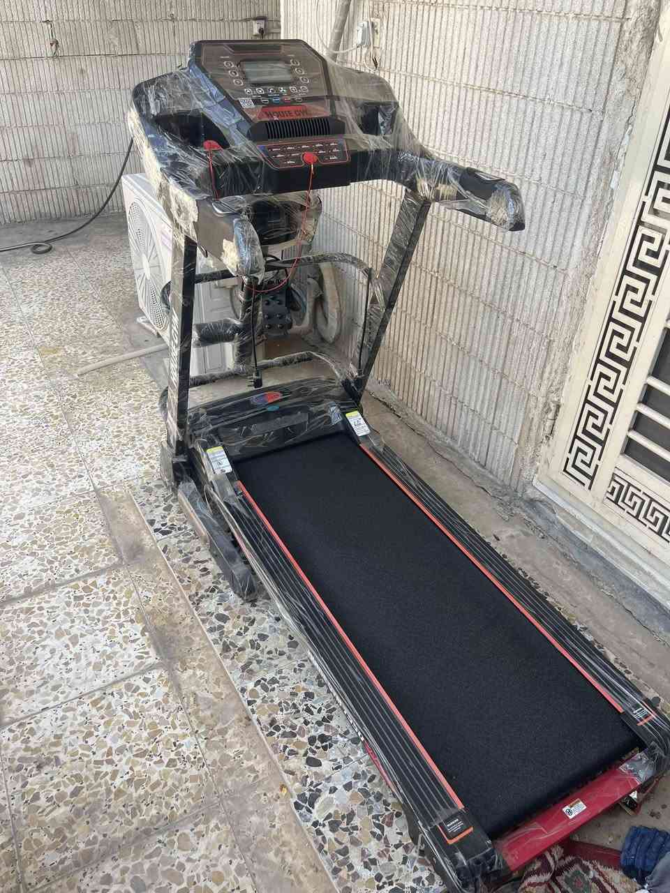 جهاز جري استعمال قليل النظافه ٩٩للبيع نظام جبلي ٢ماطور مال بيت السعر ٤٠٠ألف


**إذا كنت صاحب هذا الإعلان وتريد حذفه لأي سبب، رجاءا أرسل رسالة إلى الدعم الفني**