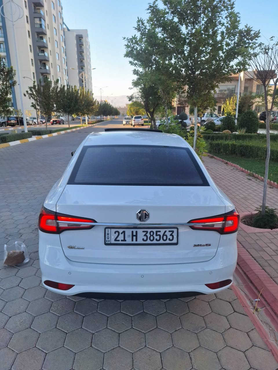 Mg 5 luxury 2022
فول مواسەفات
سلاید
بەسمە
شاشە و کامێرا و حاسە 360
کوشن جلد و کوشن کارەبای
کوشن هیتەر
ئاوێنە شەفت
بریک کارەبایی و بەسمە
سێ مۆدی گێڕ
سێ مۆدی سوکان
شەش ئێرباگ
شەش موکەبەرە
لایت لیدی سپی
ویل کڕۆم
تەحدید سورعە
بێ بۆیاغ و بێ سارد 
جوانکاری بۆ کراوە 
بەرگی کوشن 
سەر داش بۆرد
ئاوێنە باتمان
تەغلیفی ناو دۆسە
پەردەی جامەکان
60 هەزار ڕۆشتووە 
ڕۆنی مۆتوڵی تێکراوە
تازە لە زەمان دەرکراوە
هەزەو بەڕاود و سەنەوی تازەیە یەکسەر بیکە بەناوی خۆتەوە

(***********)
