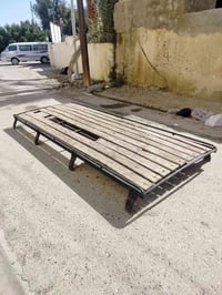 سيبايه مال فتون كامله وجديده عوزها بس نص خشبه قيم وخذها بليرضي الله مك...